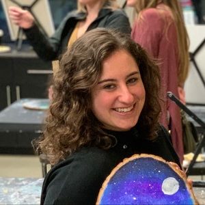 Meet your Posher, Mikaela